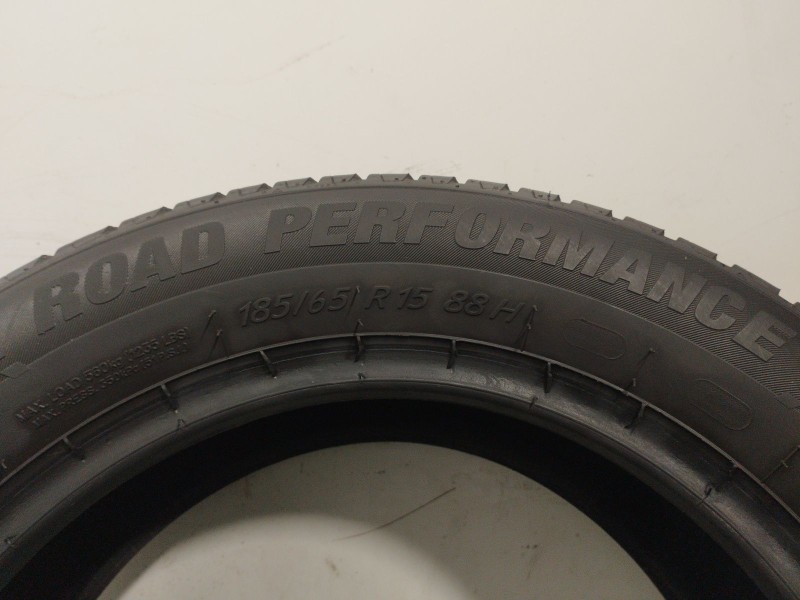 Recambio de neumaticos para » otros... sin categoria   referencia OEM IAM   